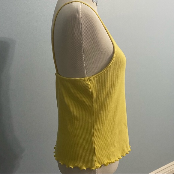 Yellow ribbed tank! 💛 - Picture 2 of 5
